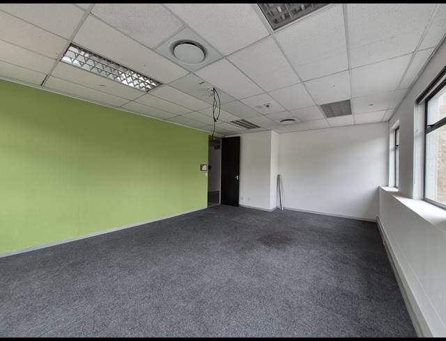 850M² OFFICE TO LET IN SUNNINGHILL